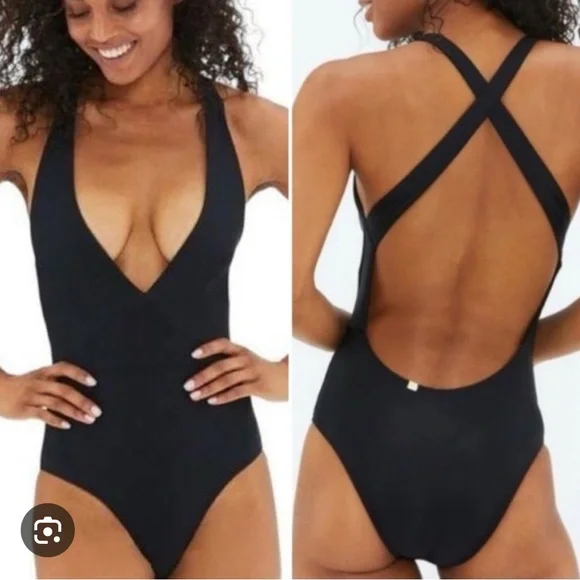 Summersalt The Deep Dive one piece in red - Picture 6 of 6